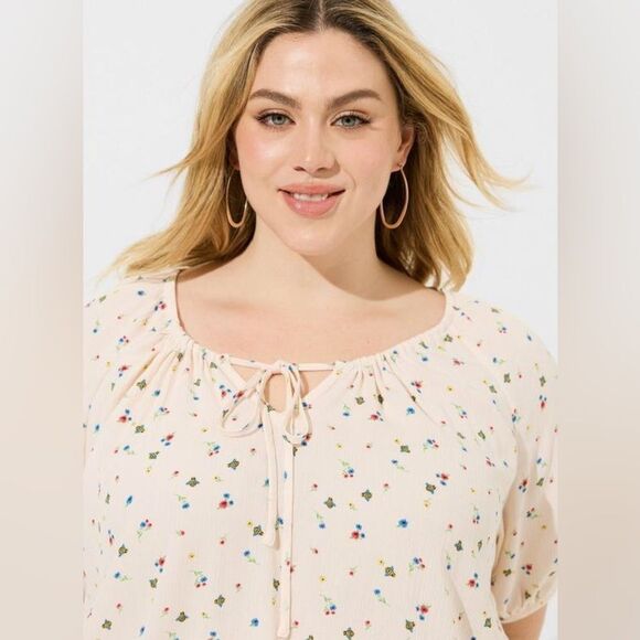 364. Torrid bees and flowers Gauze Blouson Half Sleeve top size 1 (1X) - Picture 2 of 10